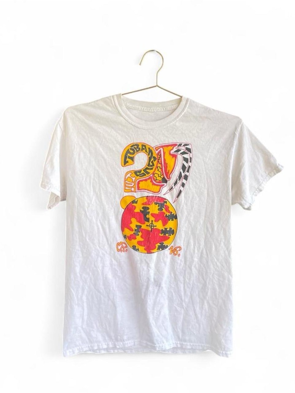 Vintage Tobangus Graphic T-Shirt – 90s Art Print Single Stitch Style (Men’s S)